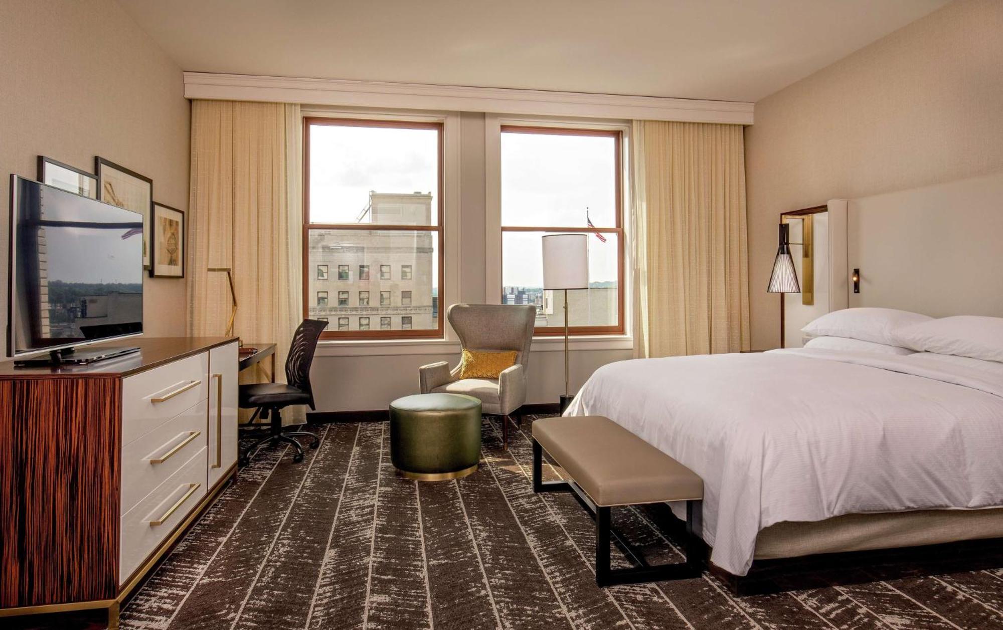 Doubletree By Hilton Youngstown Downtown Ngoại thất bức ảnh