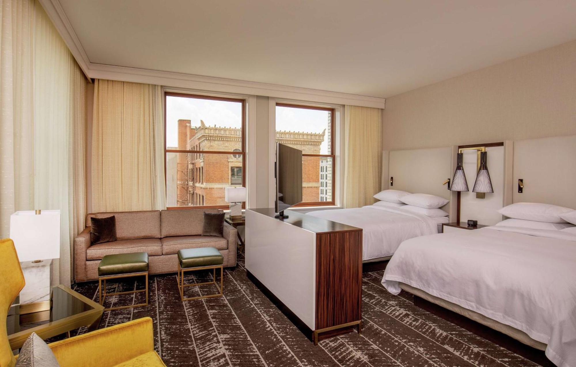 Doubletree By Hilton Youngstown Downtown Ngoại thất bức ảnh